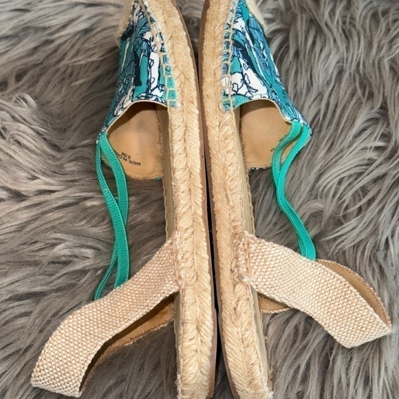 EUC Talbots Ivy Canvas Espadrille Flats in Jungle Botanical Size 6.5 - Picture 5 of 9